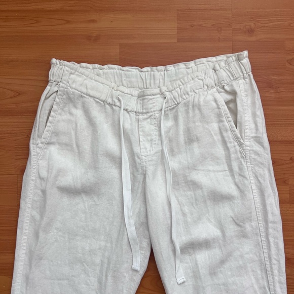 Old Navy Mid Rise Linen Blend Cropped Pants - Picture 2 of 9